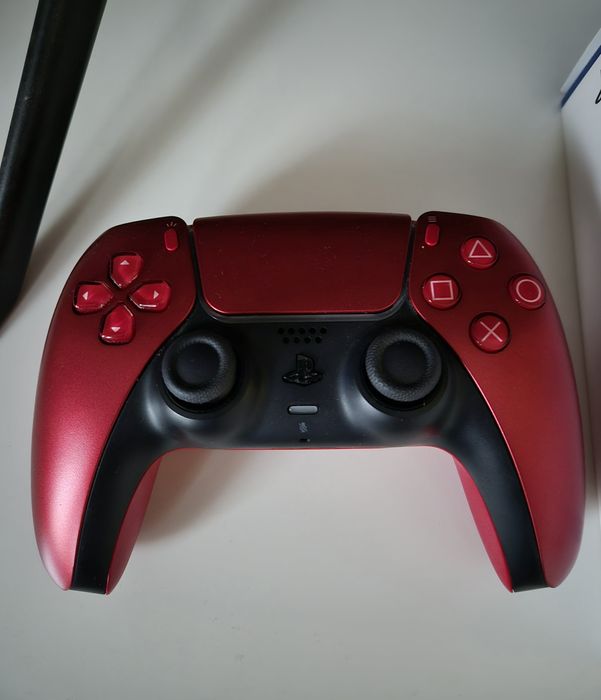 PS5 Dual Sense controller / контролер / джойстик - Volcanic Red