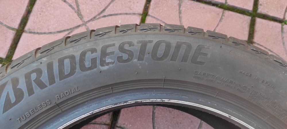 Anvelope 215/55/17 vara BRIDGESTONE Turanza T005