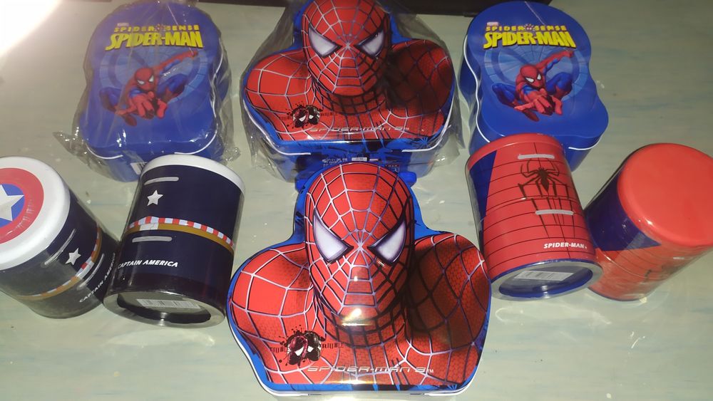 Копилки для монет. Жестяные многоразовые. Новые