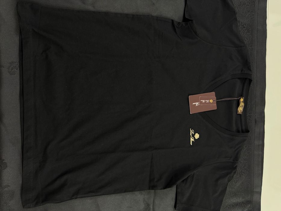 Намаление:Loro Piana-Чисто нова автентична дамска тениска M размер