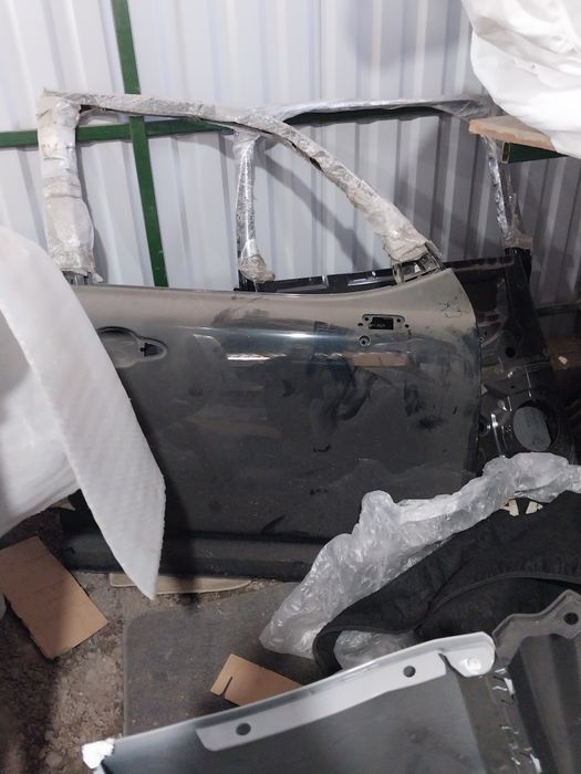 Зеркало заднего вида на lc300