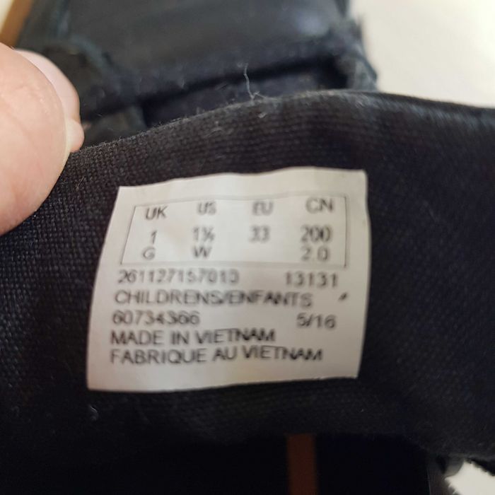 Детски обувки Clarks черни