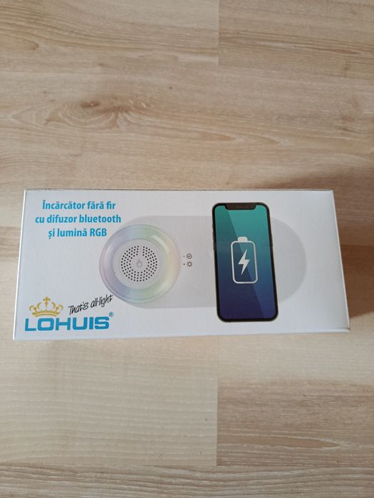 Boxa  cu încărcare telefon wifi