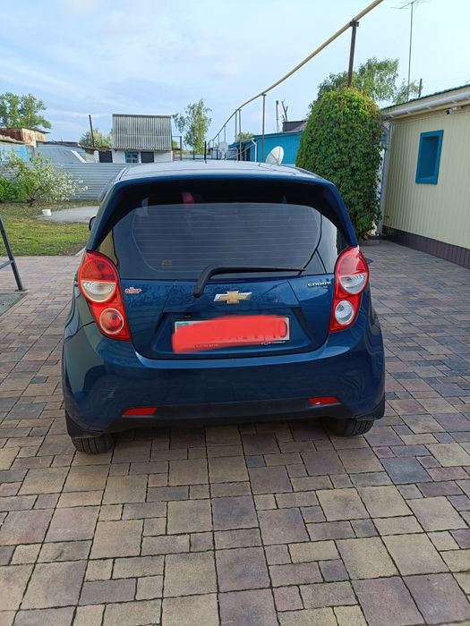 Продам chevrolet spark.