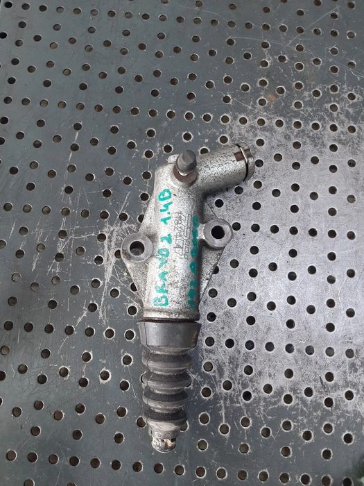 pompa ambreiaj 192b2000 1.4 b fiat bravo 2