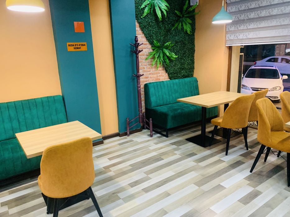 диван. диван в кафе. диваны