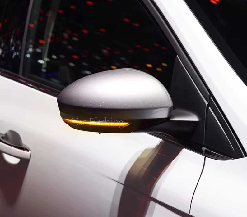 Динамични бягащи мигачи за огледалата Рено Renault Megane Clio Talisma