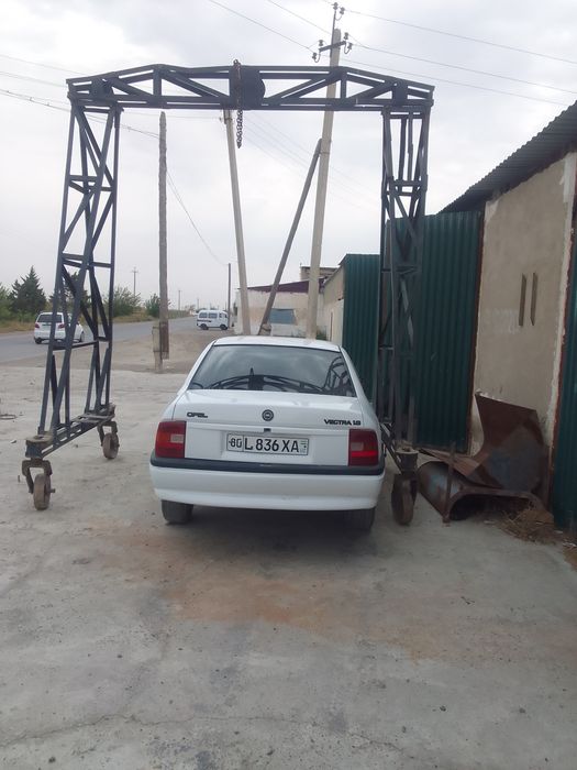А Опел Вектра 1996