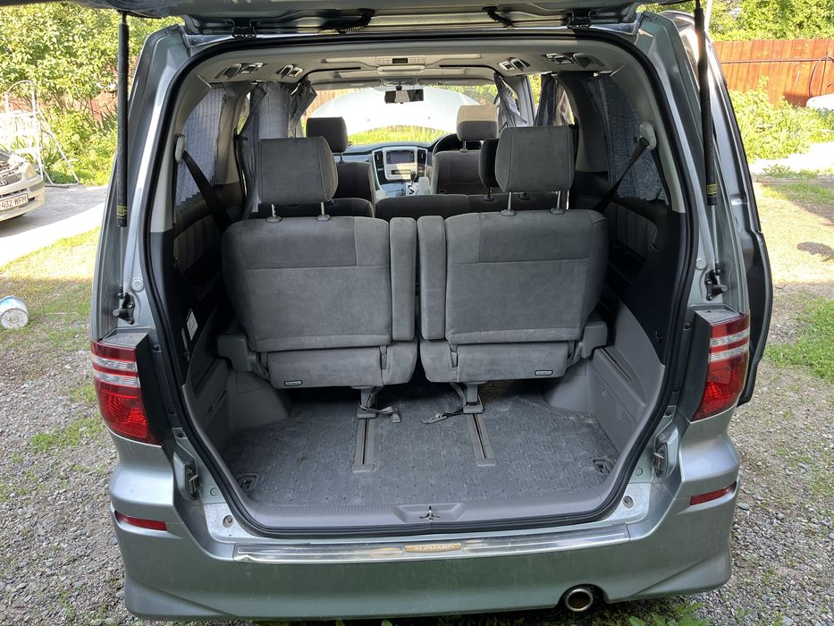 Toyota Alphard 2006 3.0 бензин