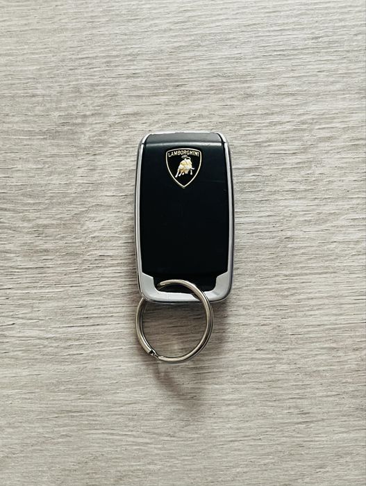 Оригинално дистанционно за печка за Lamborghini Urus