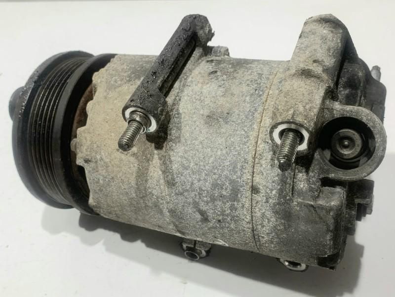Compresor clima Ford Fiesta 7 MK7 AV11-19D629-BA 1.6 tdci T1DB 115 cp