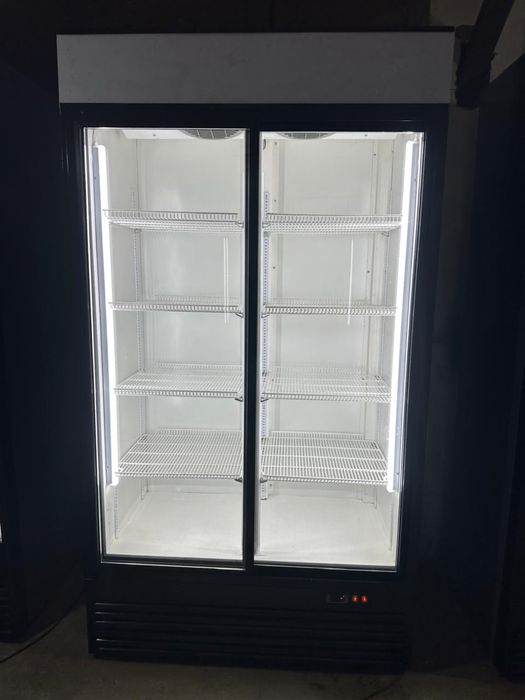 витринный холодильник