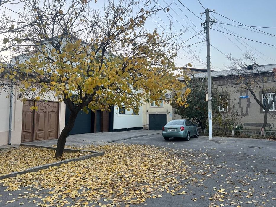 Sotiladi Евро Дом Чиланзар Казыробад 4 сотки комфорта с обстановкой
