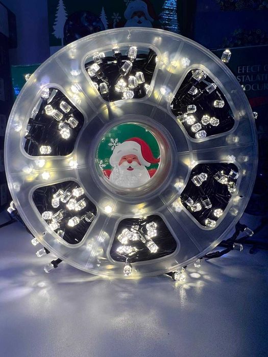 Instalatie Rola 50m, Lumini LED lumina calda, galben, Protectie IP44