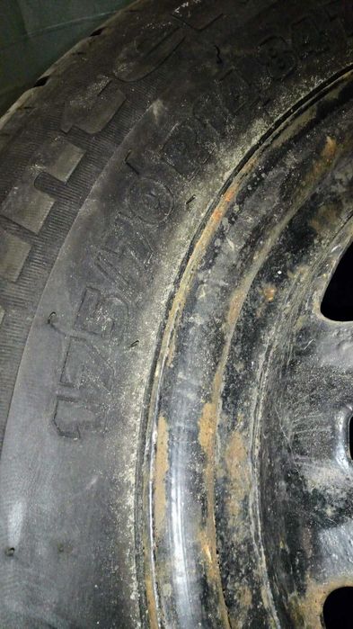 anvelope de iarna cu jante