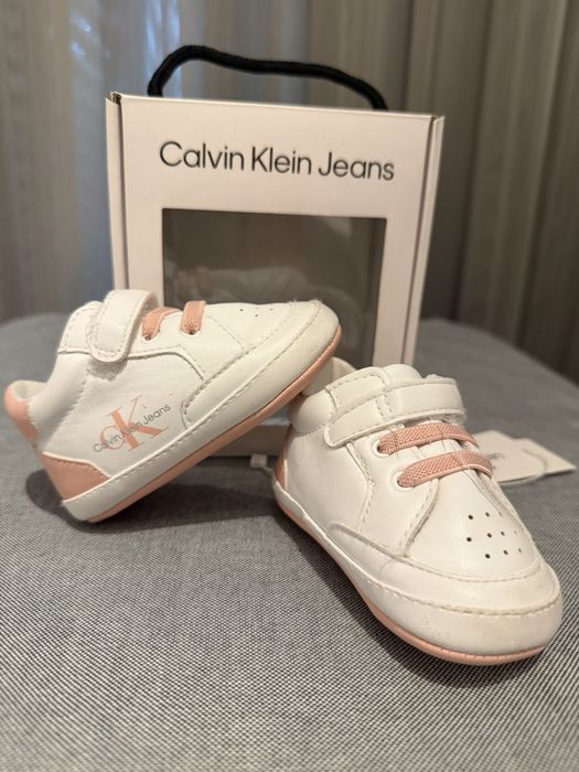 Calvin Klein бебешки обувки/ буйки 19 размер
