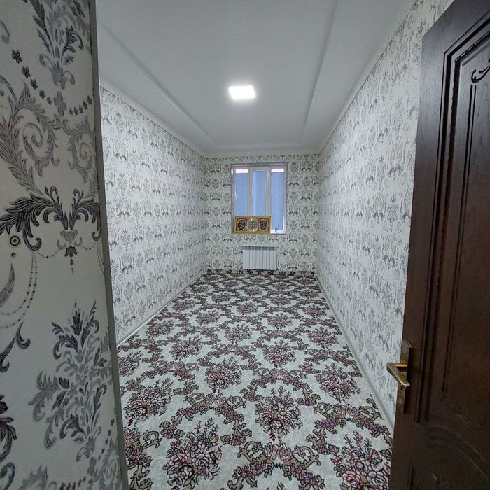 Gorgaz saodat restaranining oldidagi yangi g'ishtin uy sotiladi