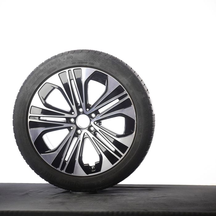 Комплект 4броя Continental 245/45R19 102H DOT 3823 | Джанти 8.5Jx19 H2 ET35,5 A2144012300 | Гуми и джанти