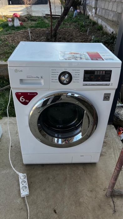 Продам стиральную машинку