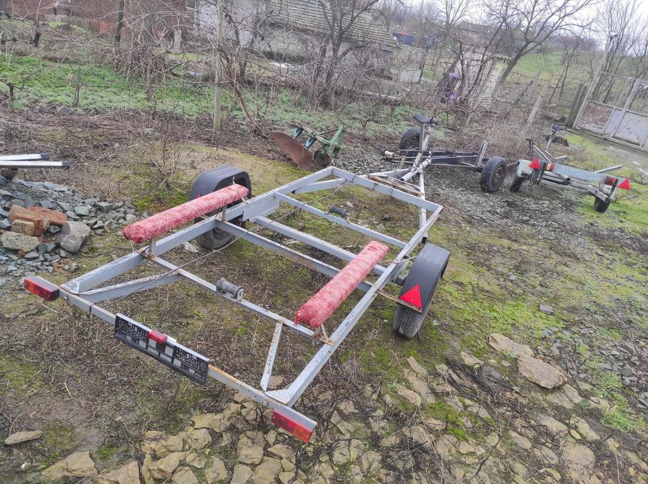 Remorci - peridocuri NEINMATRICULATE