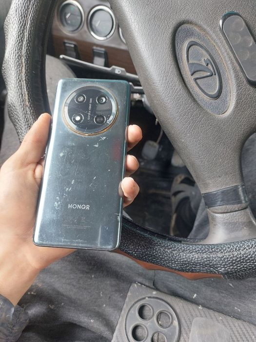 Honor x9c 5 G sotiladi