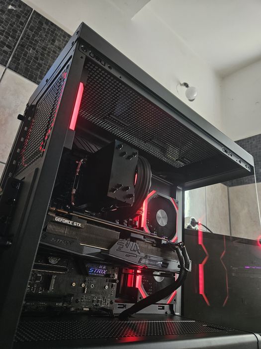 Unitate PC Gaming Ryzen 5 5600 video 11GB GTX 1080TI 16GB DDR4 M2