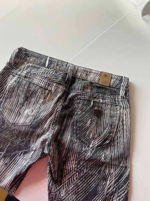 Дънки Guess с ниска талия