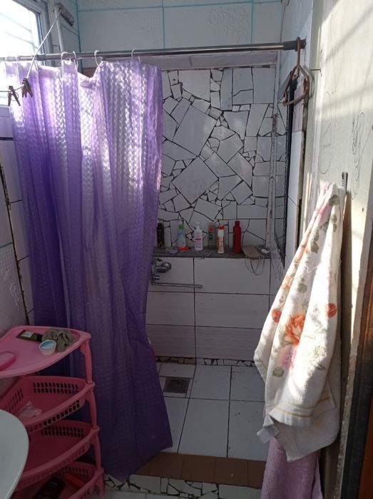 Продаю пол дома под бизнес