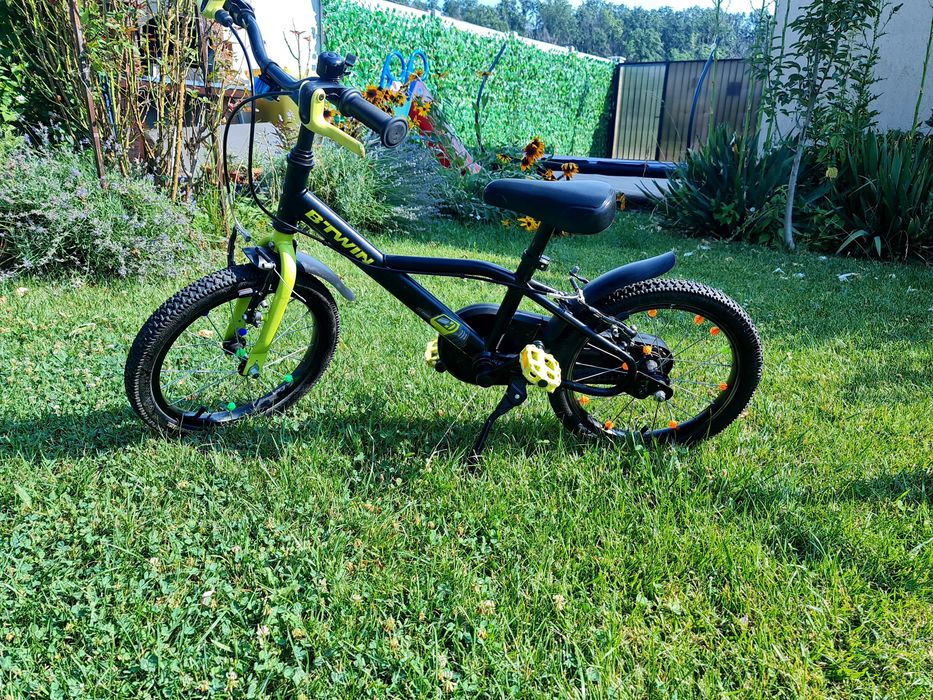 Bicicleta b twin 16 inch baiat dar Hero kids