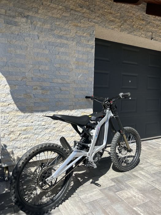 Surron light bee x  (Defect(senzor)