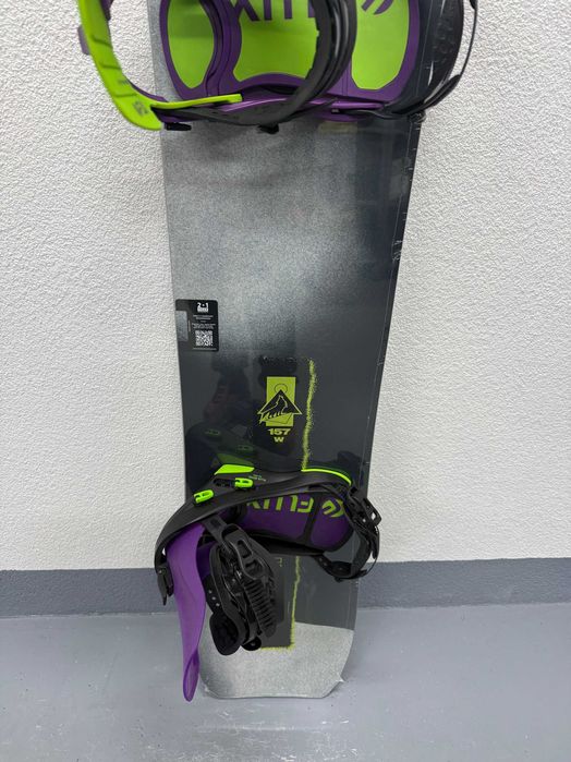 placa noua snowboard jones howler wide L157cm si 160 cm
