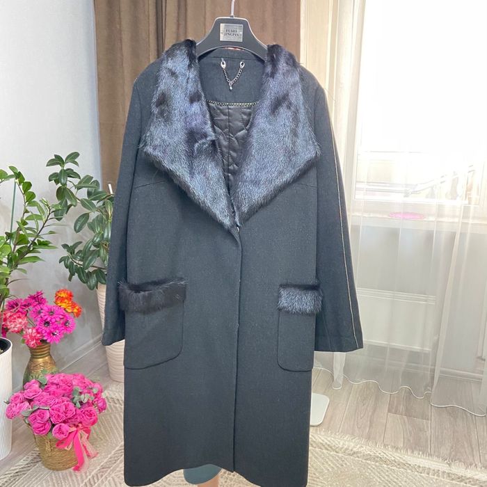 Женское пальто, размер 46