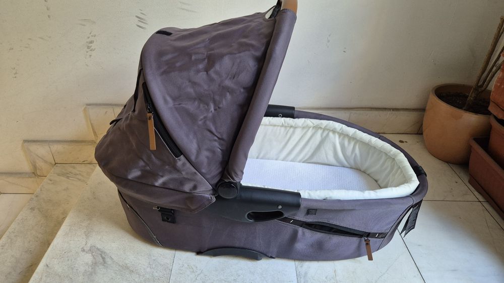 Кош за новородено Mutsy Evo