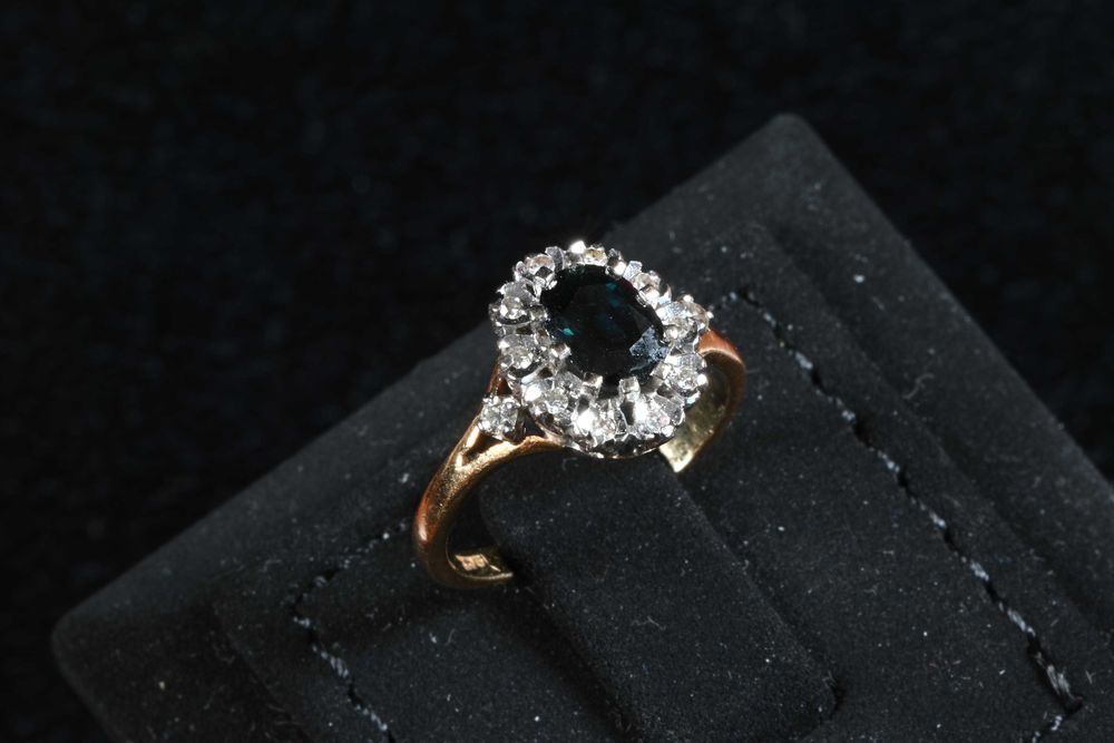 Пръстен Злато 750 и Платина с Диаманти и Сапфир Размер 51