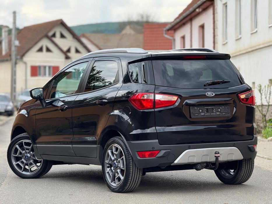 Vând Ford Ecosport 1,5 tdci ,95 cp