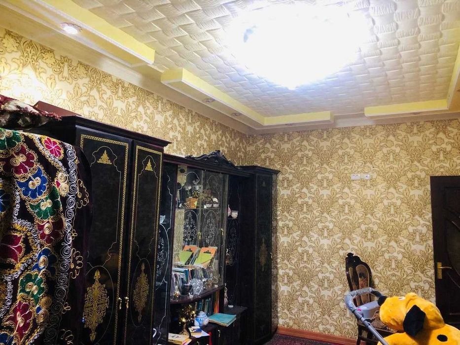 Продается 4/9/9
Сергели-8 
Хорошее место
Цена:98000