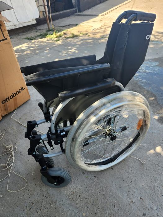 Инвалидный коляска