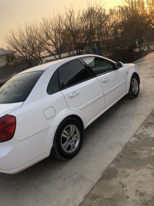 Lacetti sotiladi 2006 koreyskiy mexanika lookli