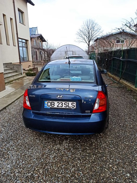 Vând Hyundai accent