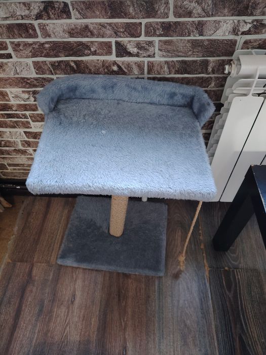 Продам чесалку для кошки