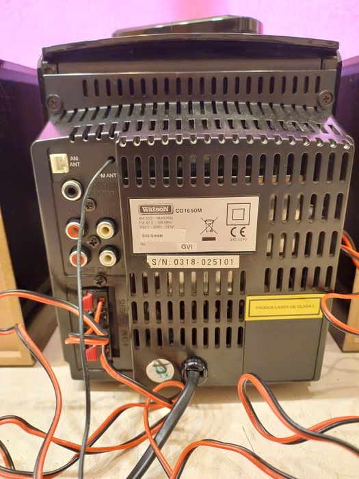 Sistem audio Watson. Tuner AM/FM, AUX, telecomandă.