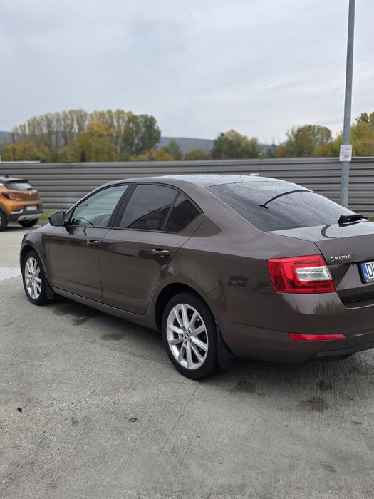 SKODA Octavia 2014 — imagine 3
