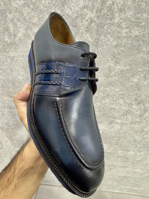Мужские туфли из кожы буйвало