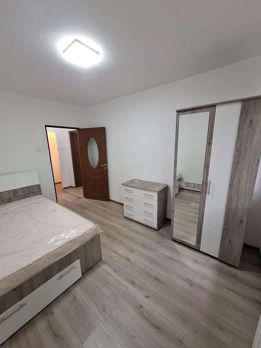 Persoana fizica-Apartament 2 camere in apropiere de Palas Mall-Podu Ros