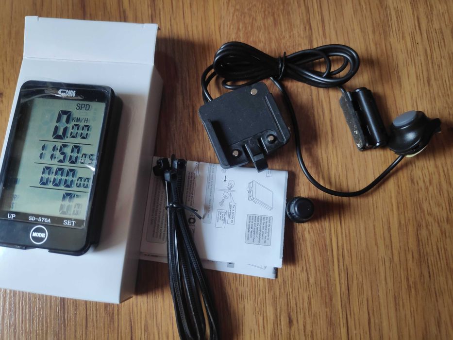 computer bicicleta cu fir cu 2 baterii cr2032 ciclocomputer