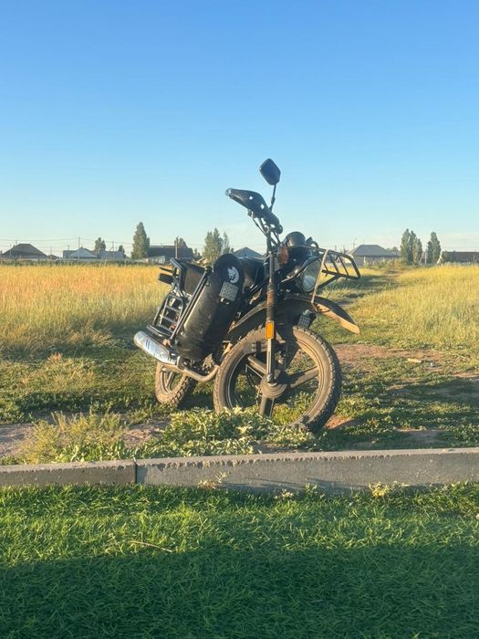 Продаю мотоцикл.