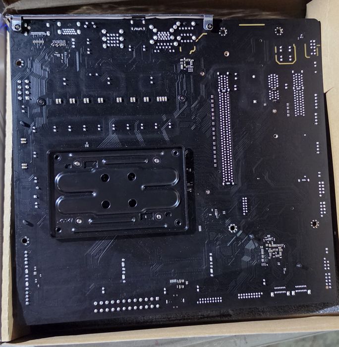 Дъно за компютър AsRock B650M-Nov M.2