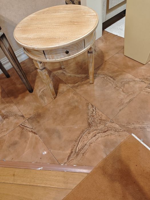 Продавам Масички