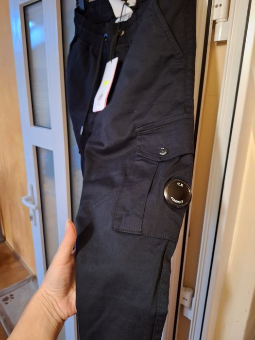 Pantaloni /blugi joger S/M