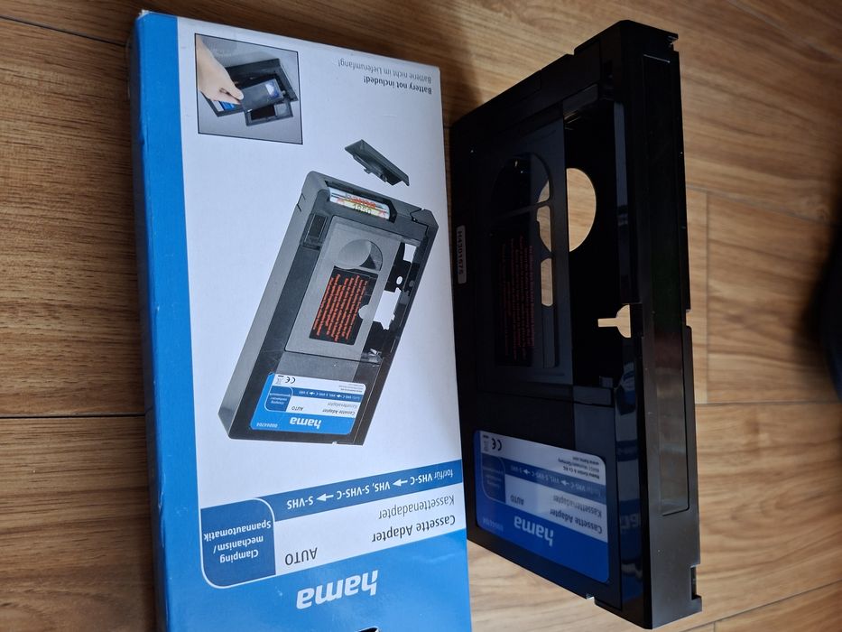 Adaptor caseta video vhs-c la vhs.